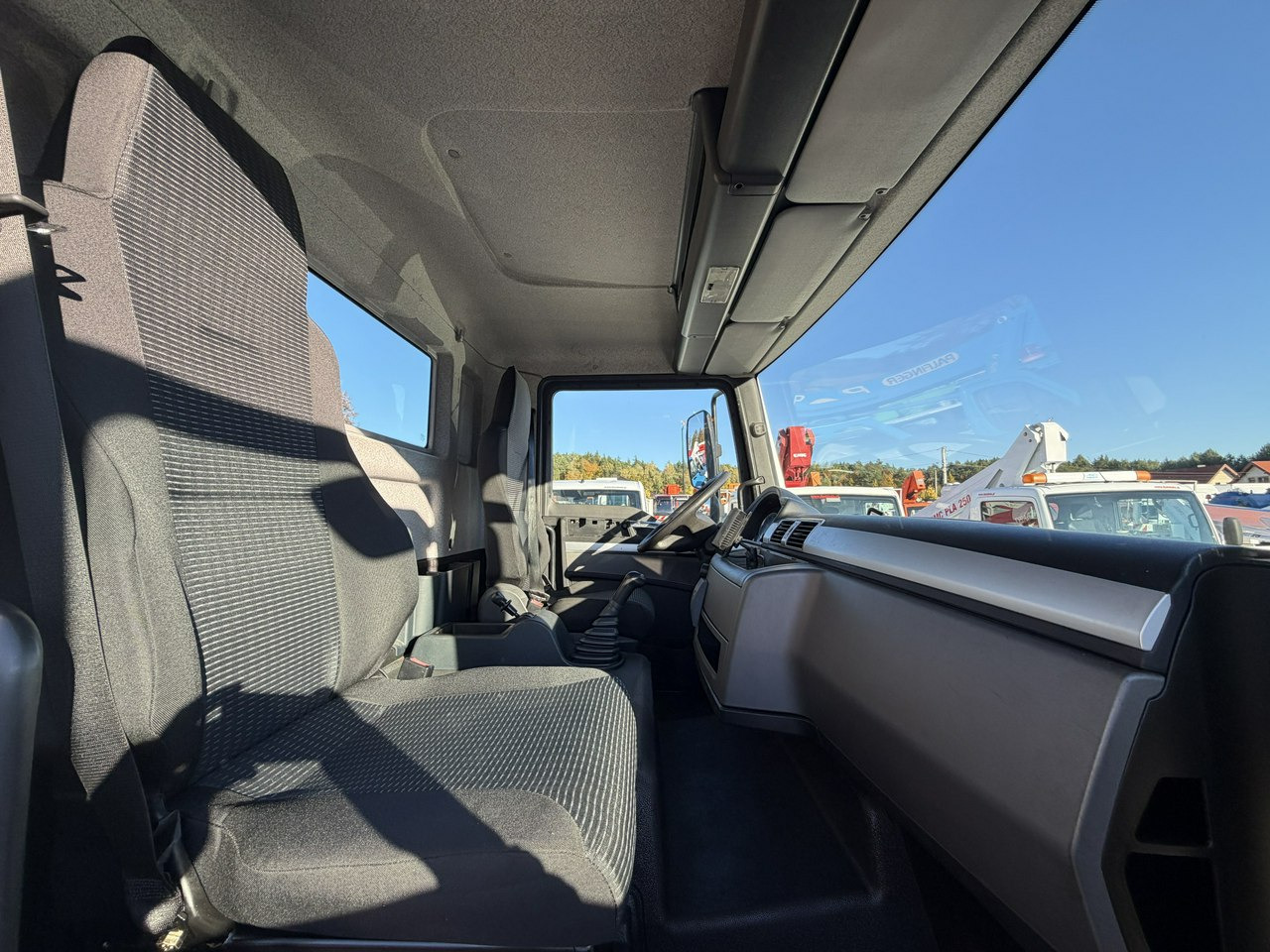 MAN TGL 7.150 Zwyżka Ruthmann T330 33-Metry w bok 21m Mały przebieg leasing MAN TGL 7.150 Zwyżka Ruthmann T330 33-Metry w bok 21m Mały przebieg: picture 33 MAN TGL 7.150 Zwyżka Ruthmann T330 33-Metry w bok 21m Mały przebieg leasing MAN TGL 7.150 Zwyżka Ruthmann T330 33-Metry w bok 21m Mały przebieg: picture 33