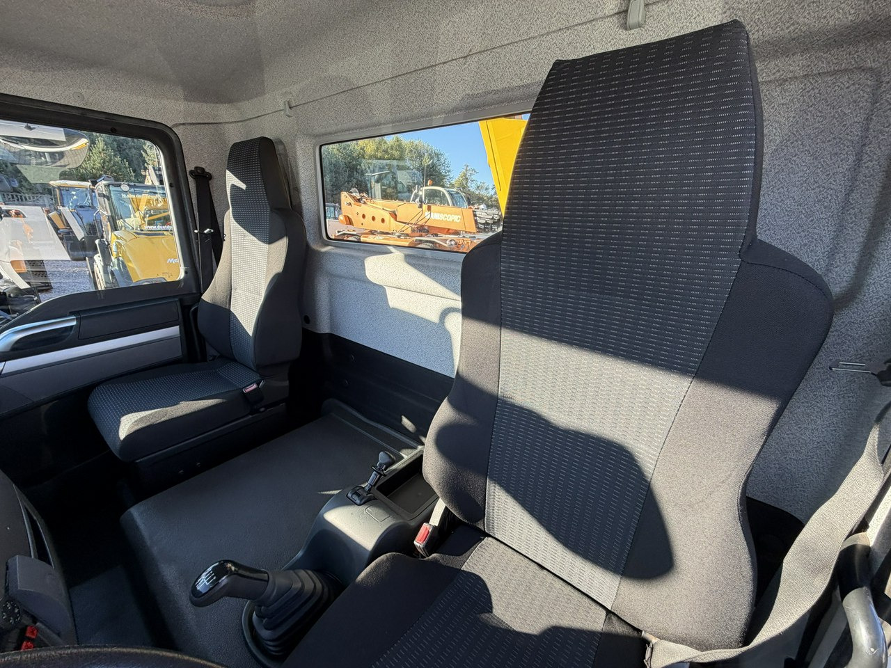 MAN TGL 7.150 Zwyżka Ruthmann T330 33-Metry w bok 21m Mały przebieg leasing MAN TGL 7.150 Zwyżka Ruthmann T330 33-Metry w bok 21m Mały przebieg: picture 32 MAN TGL 7.150 Zwyżka Ruthmann T330 33-Metry w bok 21m Mały przebieg leasing MAN TGL 7.150 Zwyżka Ruthmann T330 33-Metry w bok 21m Mały przebieg: picture 32