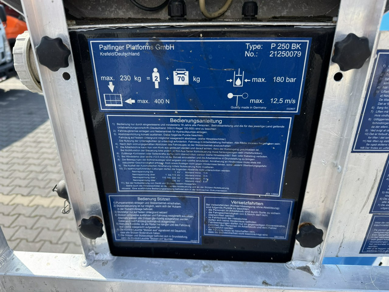 Truck mounted aerial platform Mercedes Sprinter: picture 22