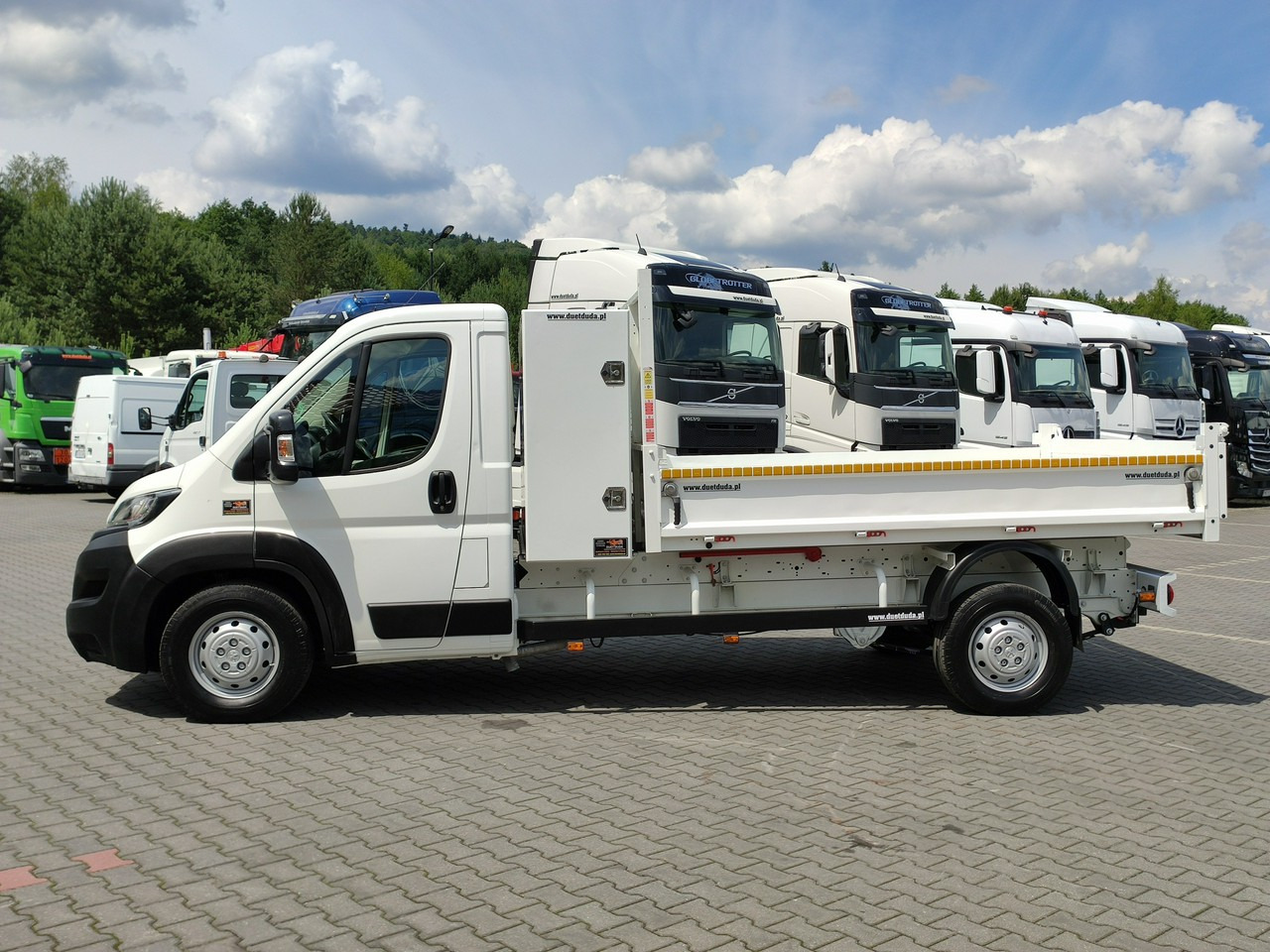 Peugeot Boxer - Tipper van: picture 5 Peugeot Boxer - Tipper van: picture 5
