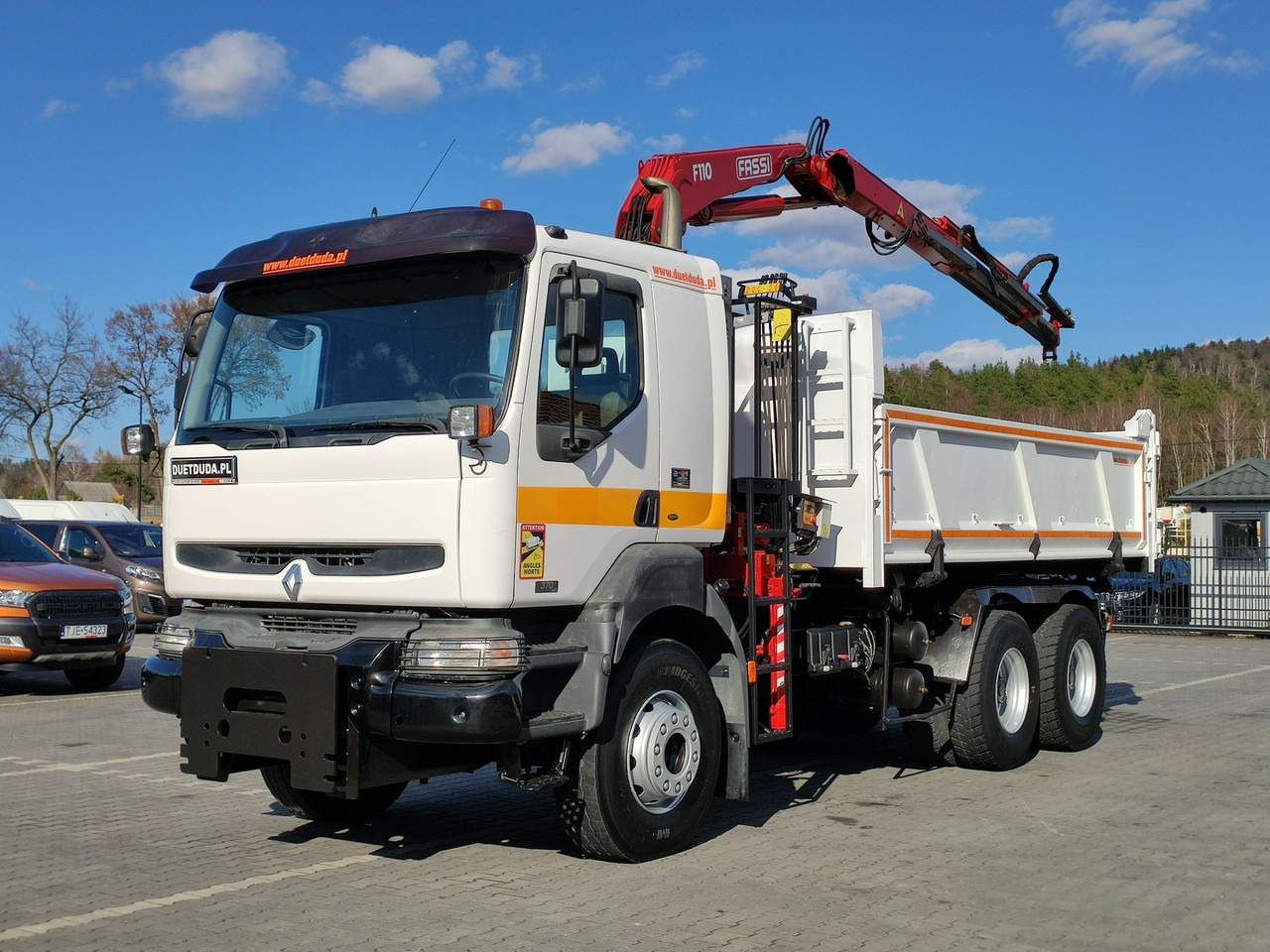 Tipper, Crane truck Renault Kerax 26.370 6x4 Mocny HDS FASSI F110: picture 12