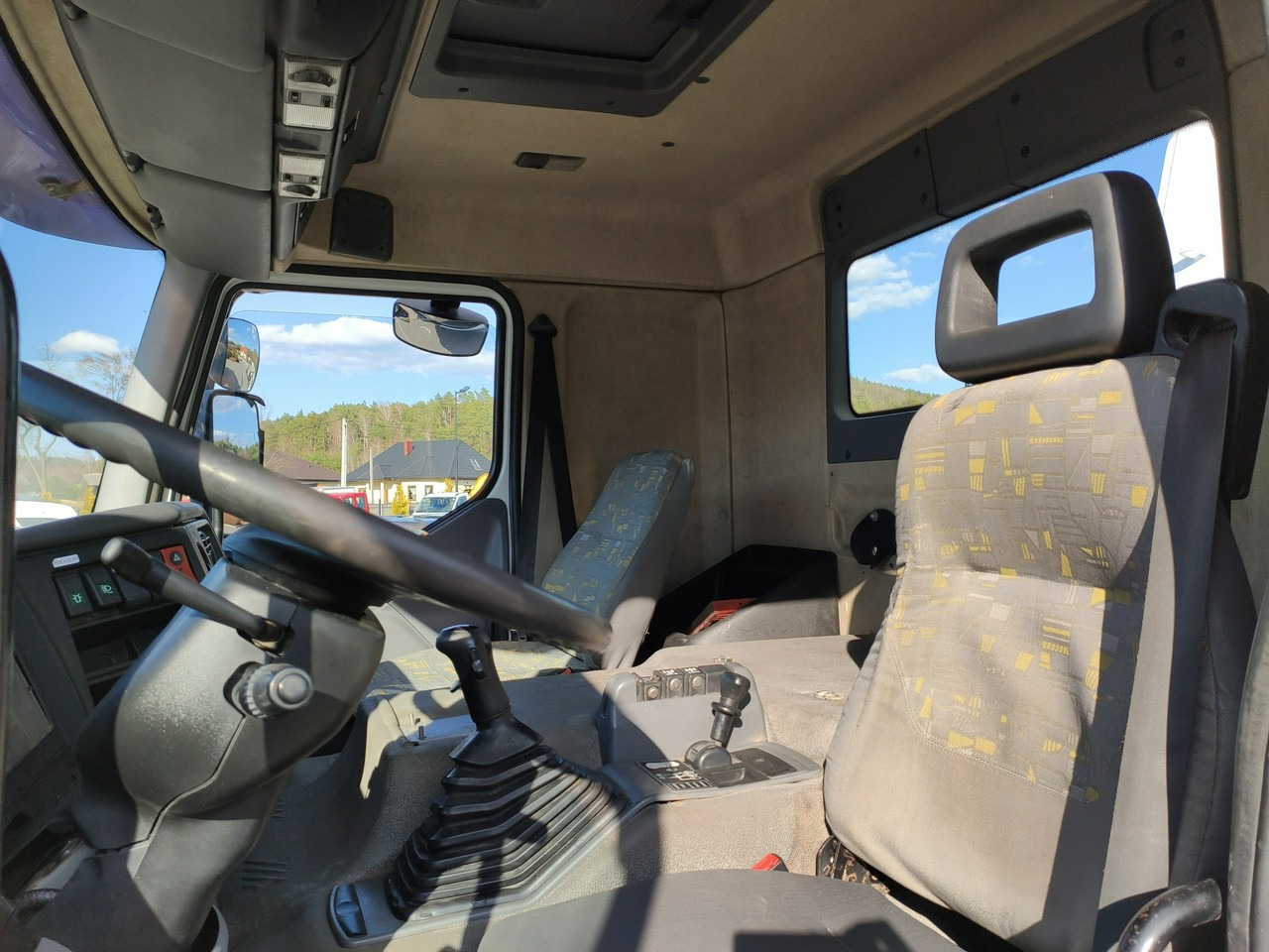 Tipper, Crane truck Renault Kerax 26.370 6x4 Mocny HDS FASSI F110: picture 33