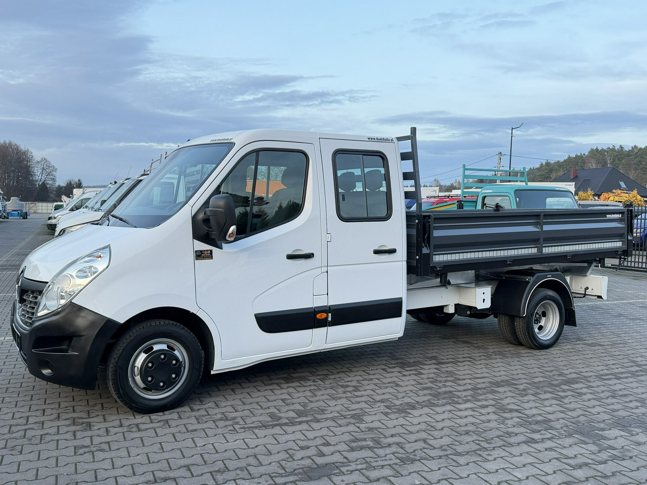 Renault Master - Tipper van: picture 1 Renault Master - Tipper van: picture 1