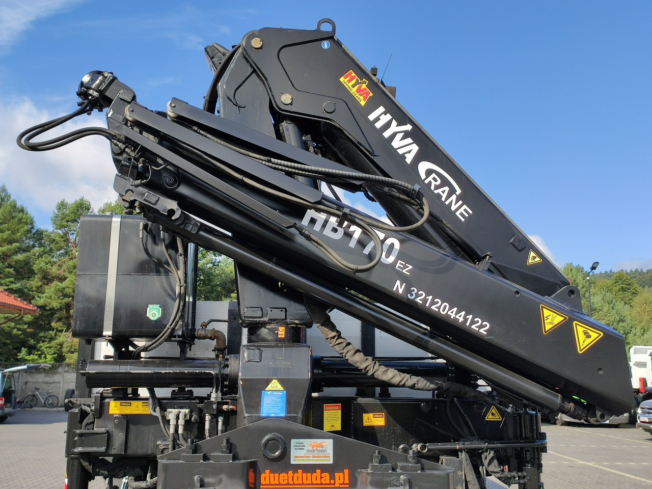 Dropside/ Flatbed truck, Crane truck Renault Midlum 180.240DXI + HDS HYVA HB170E2 Udzwig 3.6Tony: picture 10 Dropside/ Flatbed truck, Crane truck Renault Midlum 180.240DXI + HDS HYVA HB170E2 Udzwig 3.6Tony: picture 10