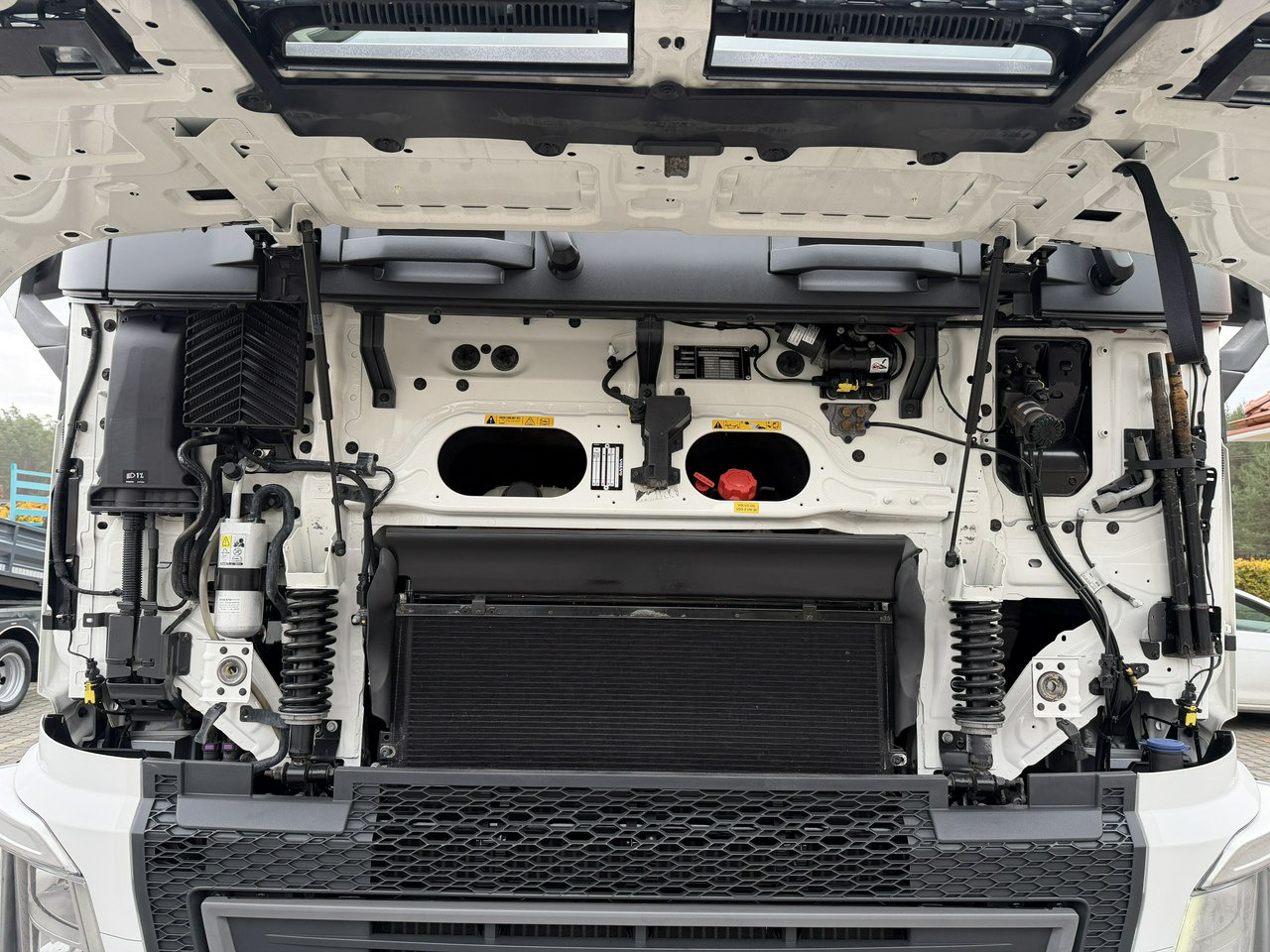 Volvo FH 500 E6 Standard Globetrotter XL Grudzień 2019r - Tractor unit: picture 4 Volvo FH 500 E6 Standard Globetrotter XL Grudzień 2019r - Tractor unit: picture 4