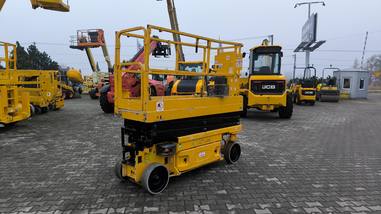 JLG 2030 ES - Scissor lift: picture 1 JLG 2030 ES - Scissor lift: picture 1