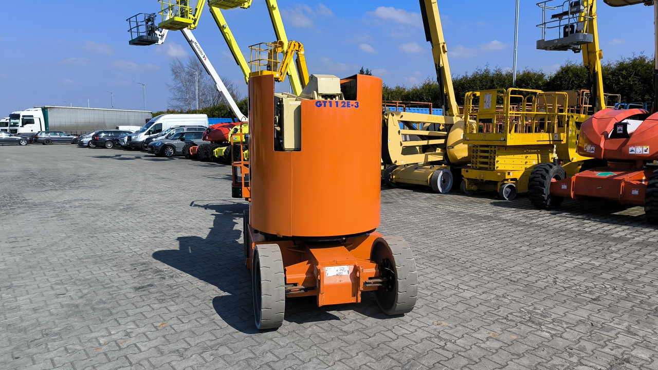 JLG E 300 AJP - Articulated boom: picture 2 JLG E 300 AJP - Articulated boom: picture 2