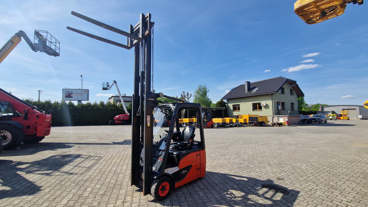 LINDE E 14 EVO - Electric forklift: picture 3 LINDE E 14 EVO - Electric forklift: picture 3
