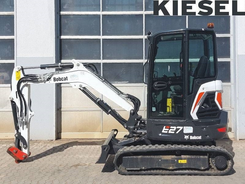 Bobcat E 27  - Mini excavator: picture 1 Bobcat E 27  - Mini excavator: picture 1