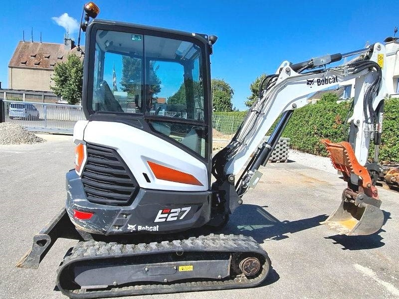 Bobcat E 27  - Mini excavator: picture 3 Bobcat E 27  - Mini excavator: picture 3