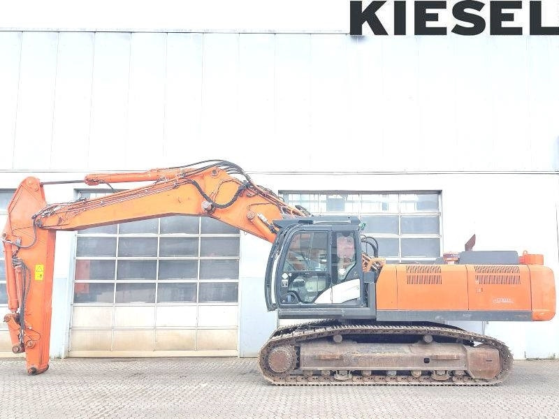 Hitachi KTEG KMC350-5 - Demolition excavator: picture 1 Hitachi KTEG KMC350-5 - Demolition excavator: picture 1