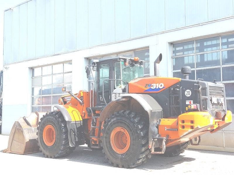 Hitachi ZW 310-6 - Wheel loader: picture 3 Hitachi ZW 310-6 - Wheel loader: picture 3