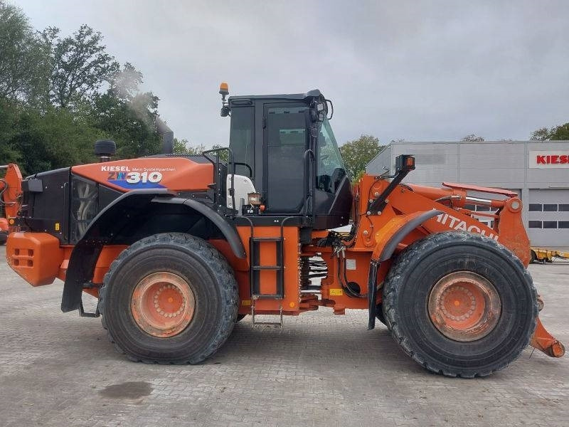 Hitachi ZW 310-6 - Wheel loader: picture 4 Hitachi ZW 310-6 - Wheel loader: picture 4