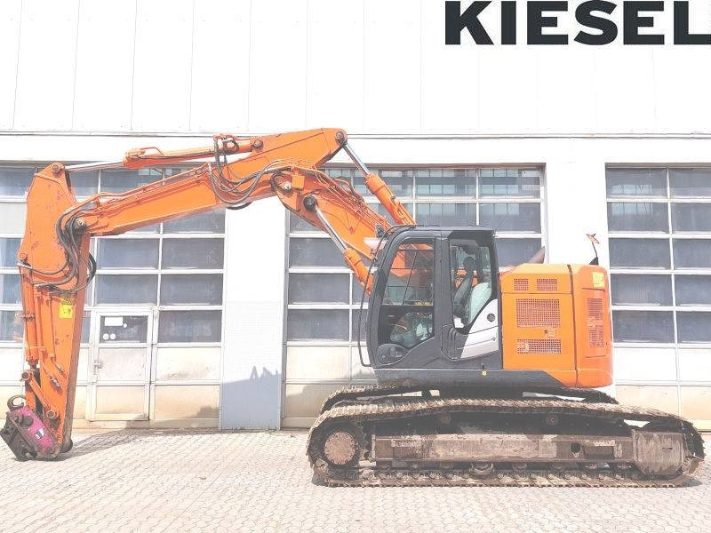 Hitachi ZX 225 US LC-5  - Crawler excavator: picture 1 Hitachi ZX 225 US LC-5  - Crawler excavator: picture 1