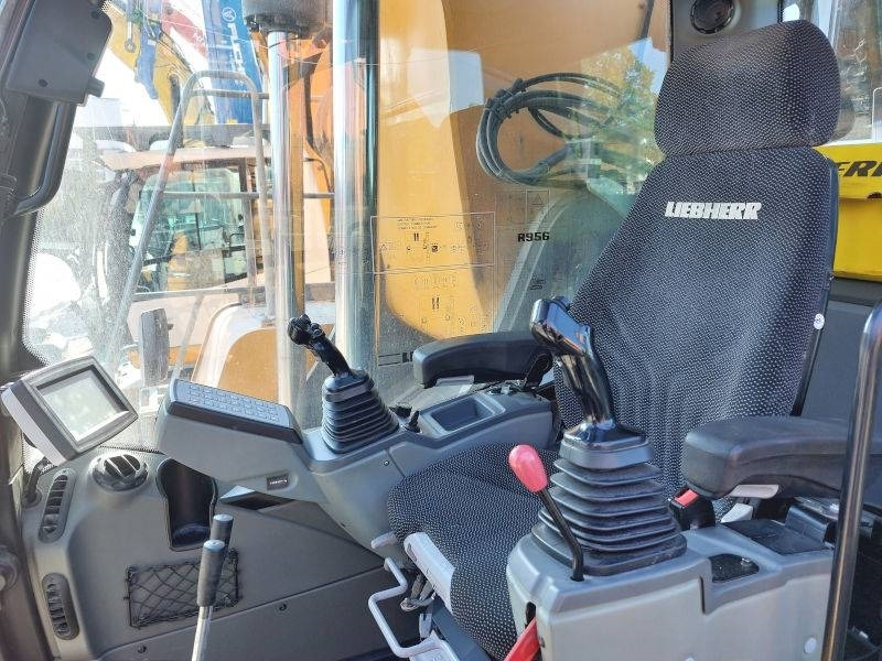 Liebherr R 956 LC leasing Liebherr R 956 LC: picture 13 Liebherr R 956 LC leasing Liebherr R 956 LC: picture 13