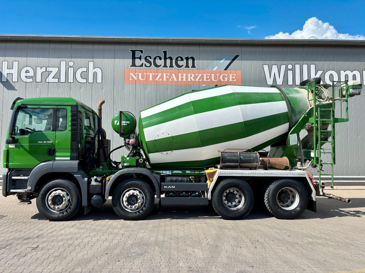 MAN TGS 32.360 8x4 BB | 9m³ Stetter*Automatik*Kamera - Concrete mixer truck: picture 2 MAN TGS 32.360 8x4 BB | 9m³ Stetter*Automatik*Kamera - Concrete mixer truck: picture 2