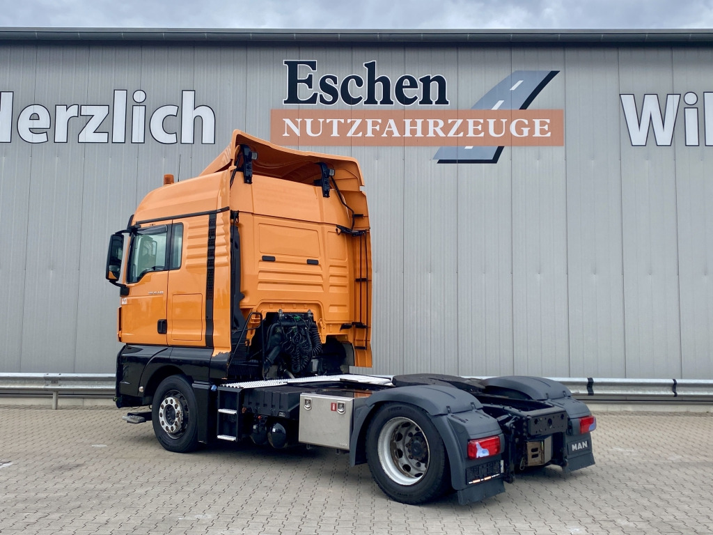 MAN TGX 18.440 4x2 LLS-U Lowliner - Tractor unit: picture 3 MAN TGX 18.440 4x2 LLS-U Lowliner - Tractor unit: picture 3