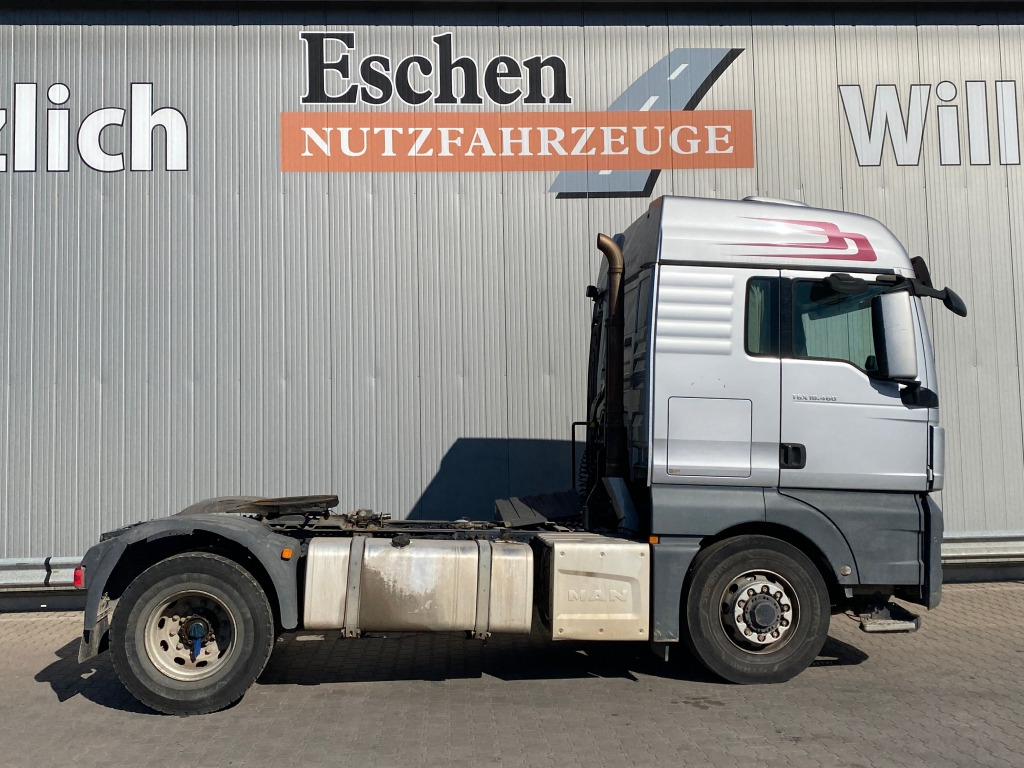 MAN TGX 18.460 4x4 H BLS / Motorschaden - Tractor unit: picture 3 MAN TGX 18.460 4x4 H BLS / Motorschaden - Tractor unit: picture 3