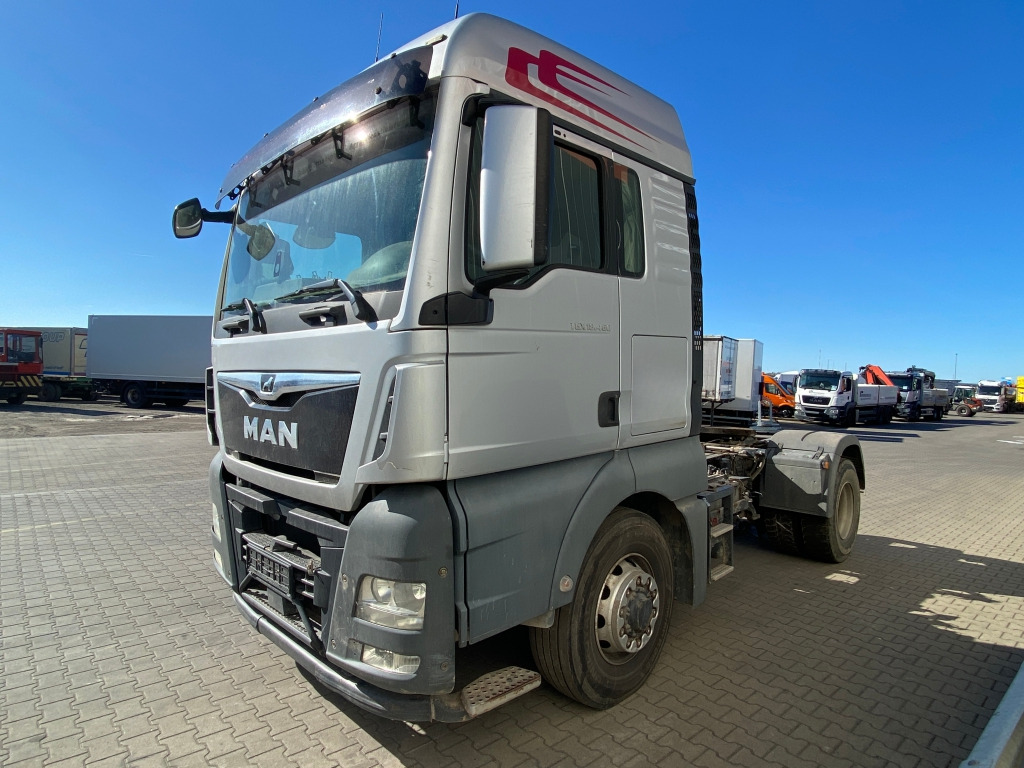MAN TGX 18.460 4x4 H BLS / Motorschaden - Tractor unit: picture 1 MAN TGX 18.460 4x4 H BLS / Motorschaden - Tractor unit: picture 1