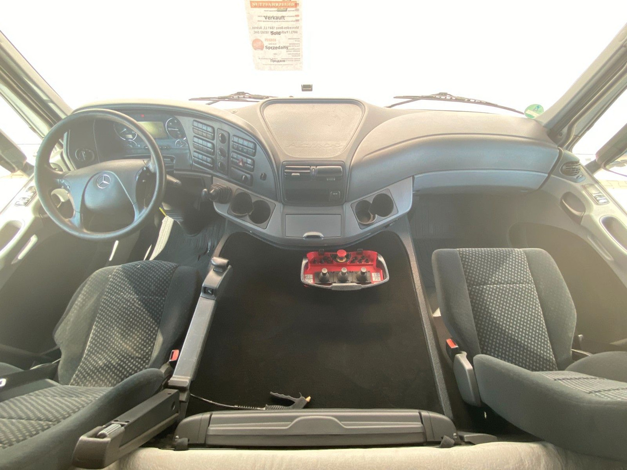 Tractor unit Mercedes-Benz 1841 Actros MP3 | PK 18502*Funk&Flur*Klima*1.Hd: picture 16
