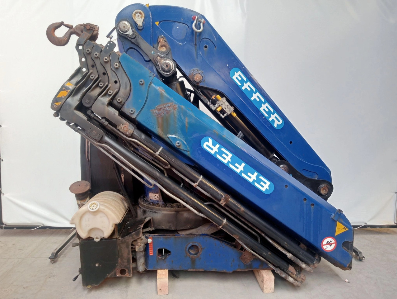 Grúa EFFER 305 5S - Truck mounted crane for Truck: picture 1 Grúa EFFER 305 5S - Truck mounted crane for Truck: picture 1