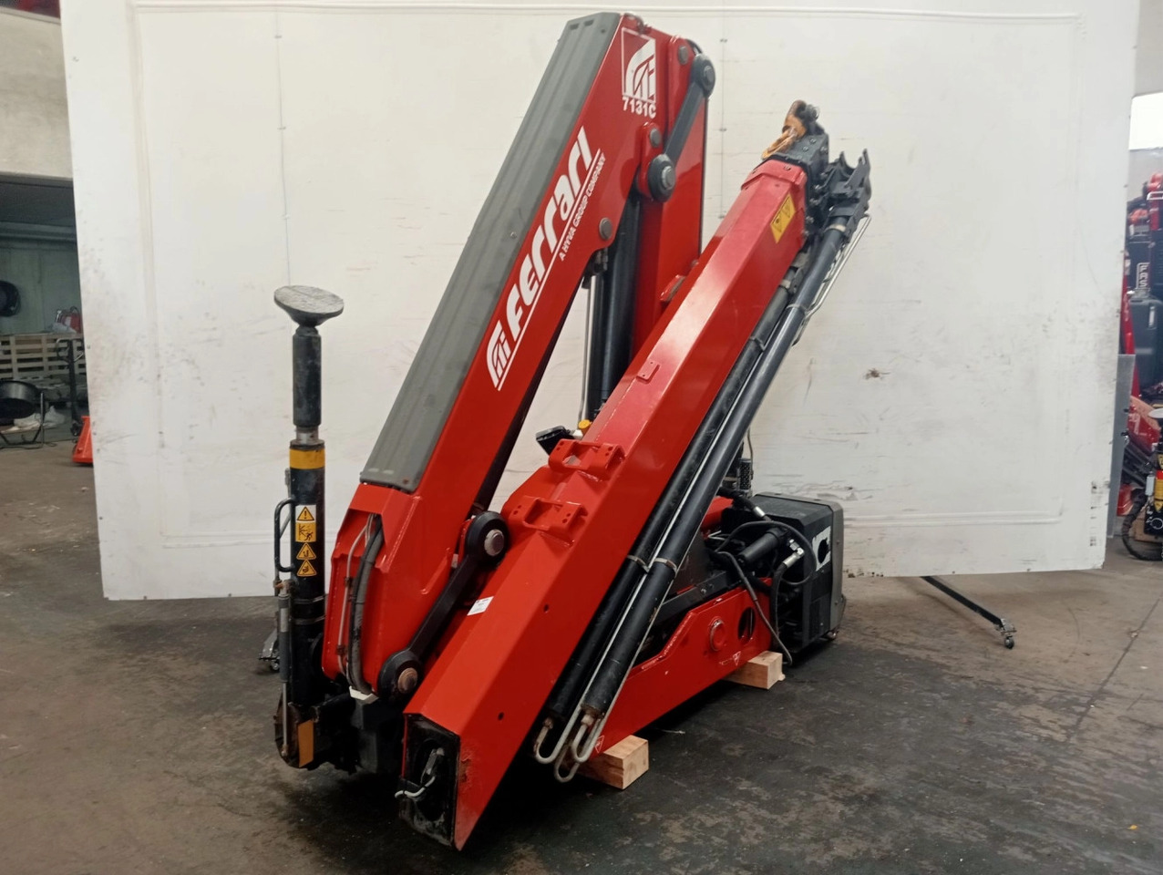 Grúa Ferrari F7131C A5 - Truck mounted crane for Truck: picture 5 Grúa Ferrari F7131C A5 - Truck mounted crane for Truck: picture 5