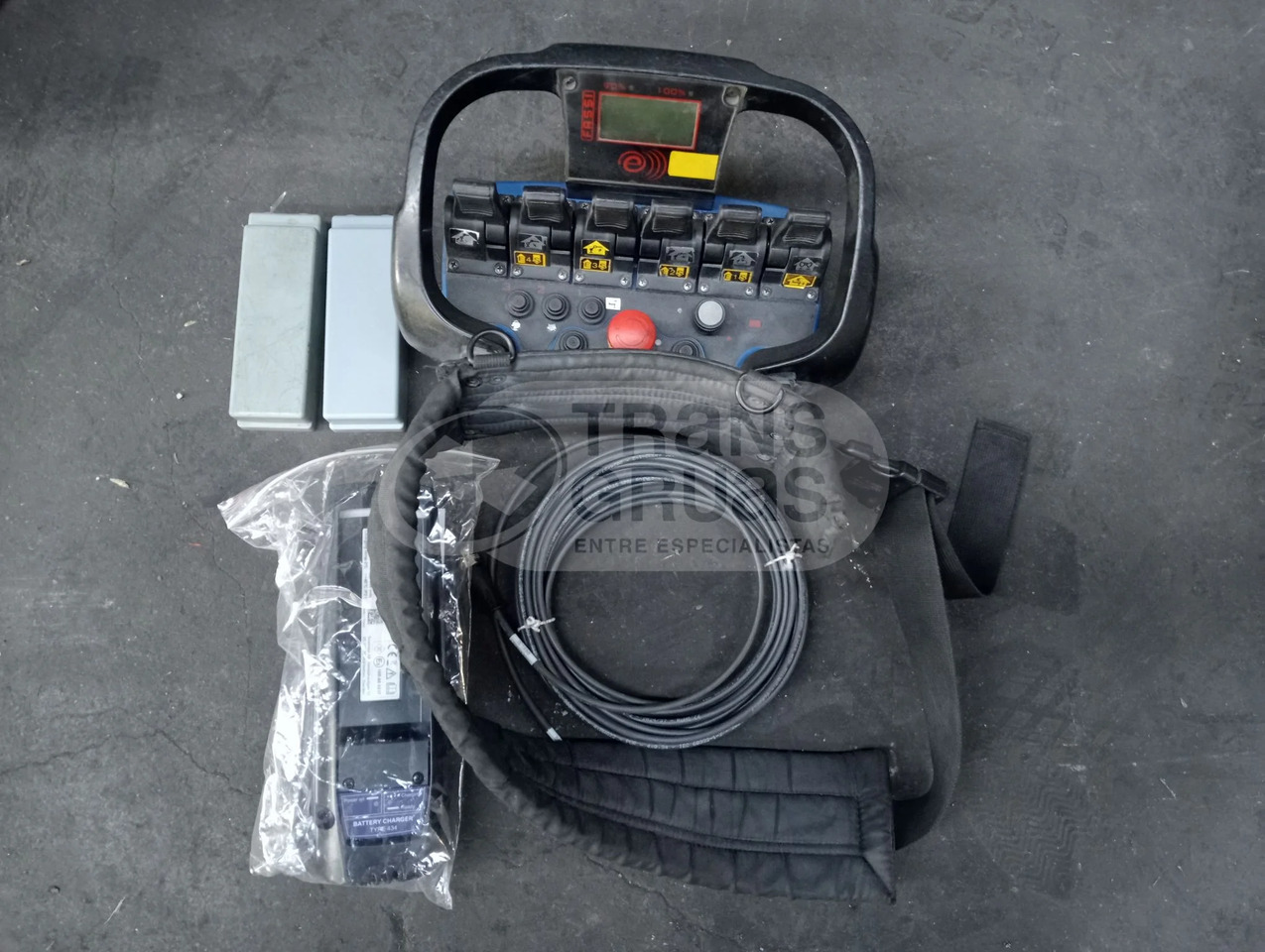 Grúa hidráulica Fassi F245A.2.26 E-DYNAMIC - Truck mounted crane: picture 2 Grúa hidráulica Fassi F245A.2.26 E-DYNAMIC - Truck mounted crane: picture 2