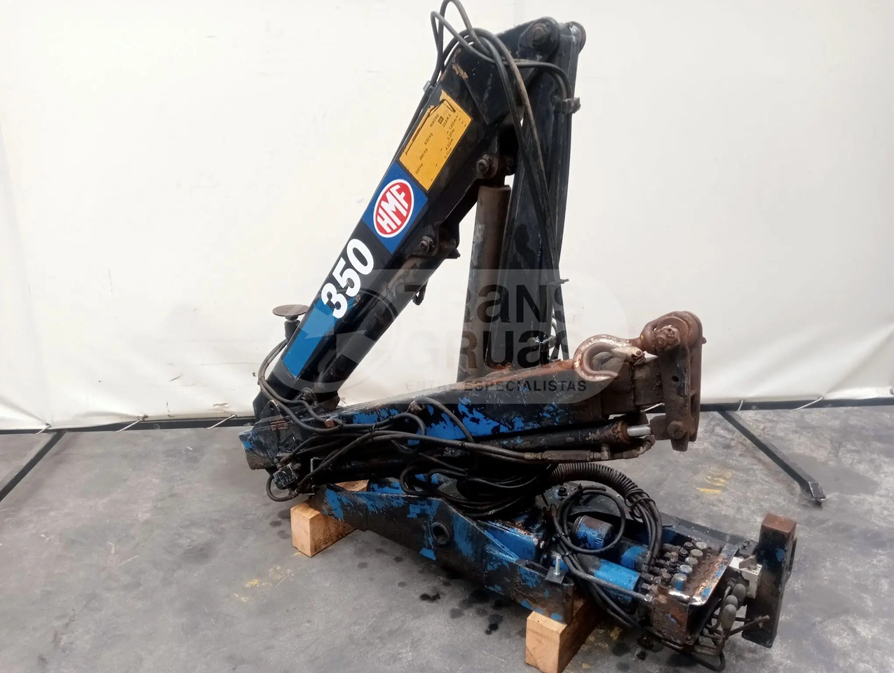 Grúa hidráulica HMF 352 K2 - Truck mounted crane: picture 2 Grúa hidráulica HMF 352 K2 - Truck mounted crane: picture 2