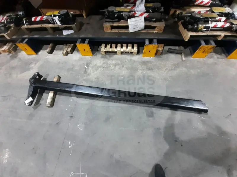 Spare parts for Truck mounted crane Grúa F175A.26 solo para recambios: picture 7