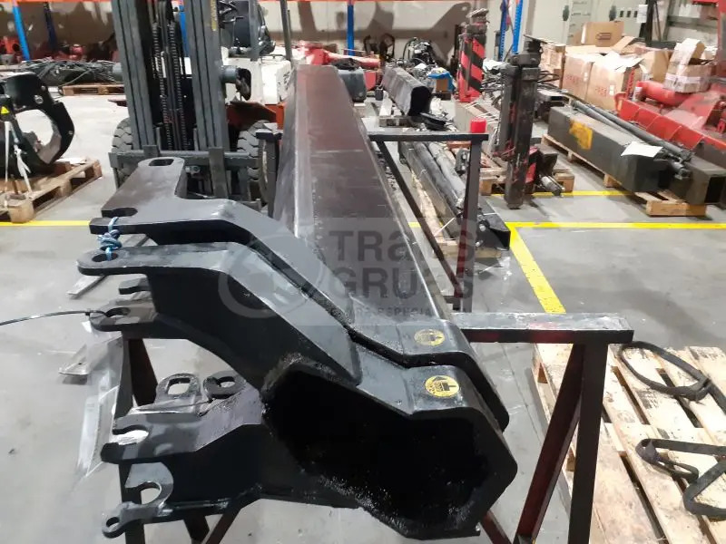 Spare parts for Truck mounted crane Grúa F175A.26 solo para recambios: picture 8
