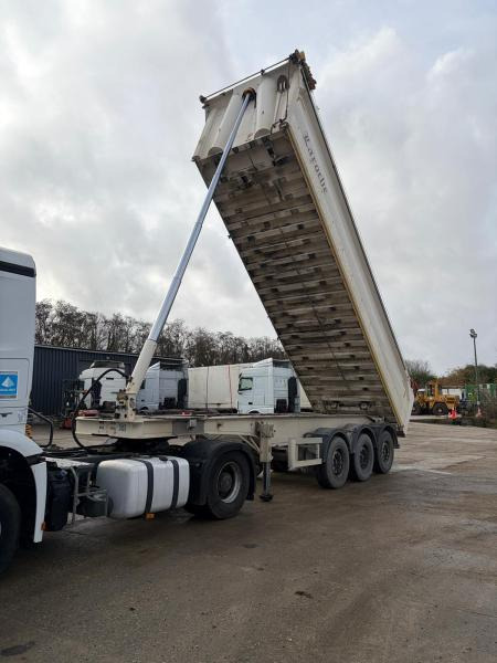 Benalu - Tipper semi-trailer: picture 4 Benalu - Tipper semi-trailer: picture 4