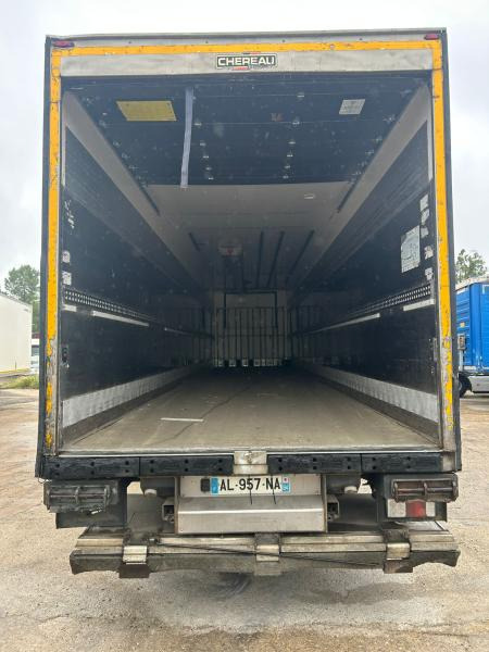 Chereau  - Closed box semi-trailer: picture 3 Chereau  - Closed box semi-trailer: picture 3