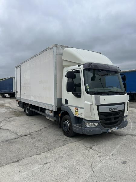 DAF LF 210 - Box truck: picture 1 DAF LF 210 - Box truck: picture 1