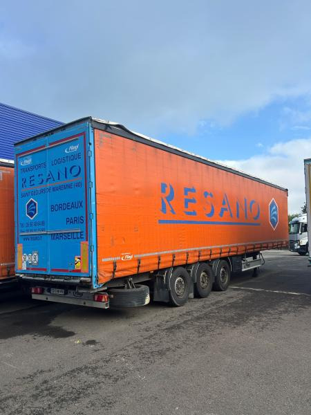 Fliegl - Curtainsider semi-trailer: picture 1 Fliegl - Curtainsider semi-trailer: picture 1