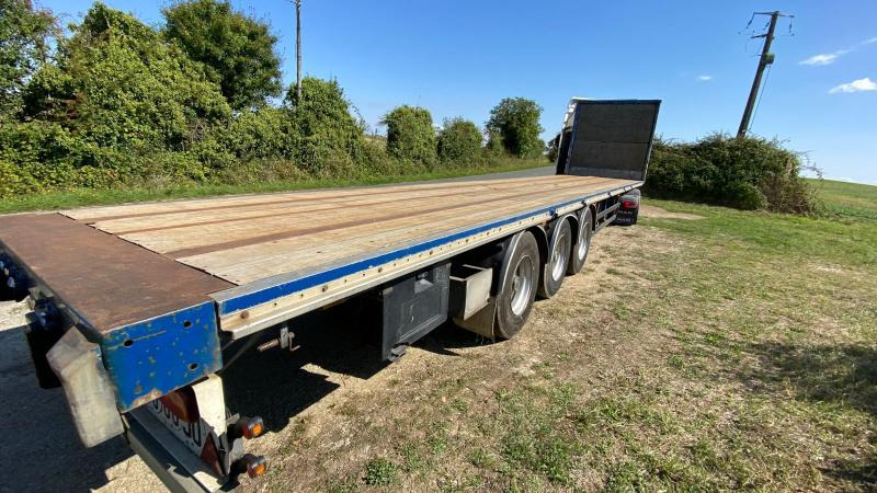 General Trailers  - Dropside/ Flatbed semi-trailer: picture 3 General Trailers  - Dropside/ Flatbed semi-trailer: picture 3