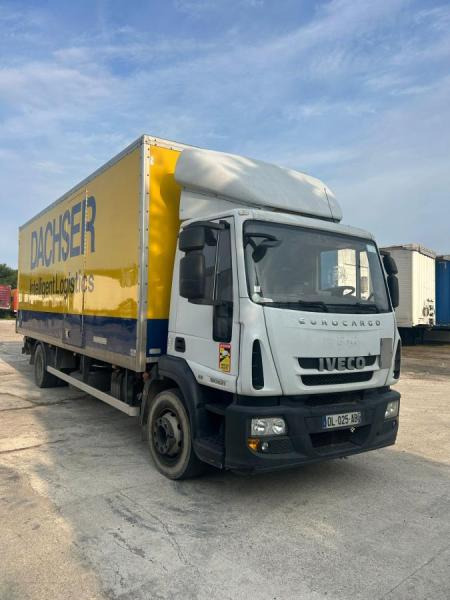 Iveco Eurocargo ML160E - Box truck: picture 1 Iveco Eurocargo ML160E - Box truck: picture 1
