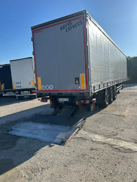 Kögel  - Curtainsider semi-trailer: picture 2 Kögel  - Curtainsider semi-trailer: picture 2