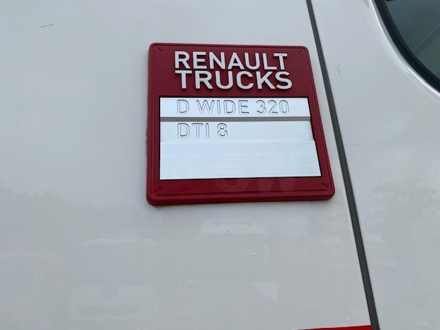 Renault D-Series 320.19 - Box truck: picture 5 Renault D-Series 320.19 - Box truck: picture 5