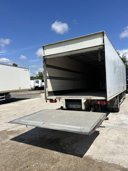 Renault Midlum 180 - Box truck: picture 3 Renault Midlum 180 - Box truck: picture 3