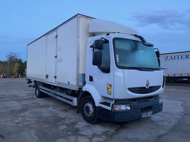 Renault Midlum 180 - Box truck: picture 1 Renault Midlum 180 - Box truck: picture 1