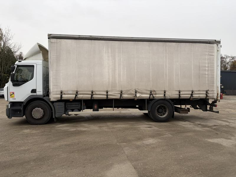 Renault Midlum 280 - Curtainsider truck: picture 2 Renault Midlum 280 - Curtainsider truck: picture 2