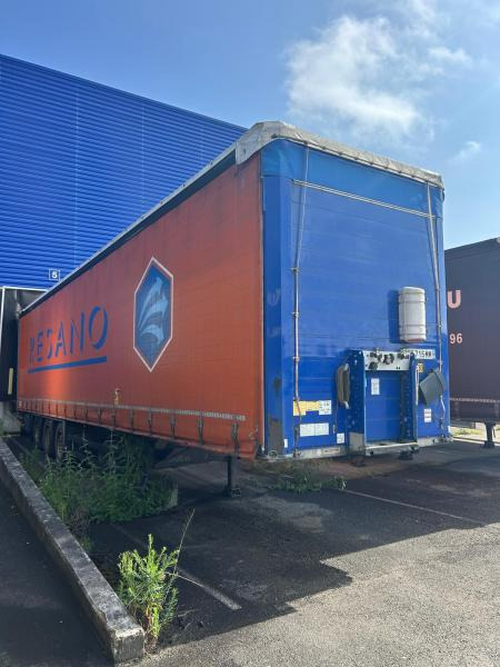 Schmitz Cargobull - Curtainsider semi-trailer: picture 3 Schmitz Cargobull - Curtainsider semi-trailer: picture 3