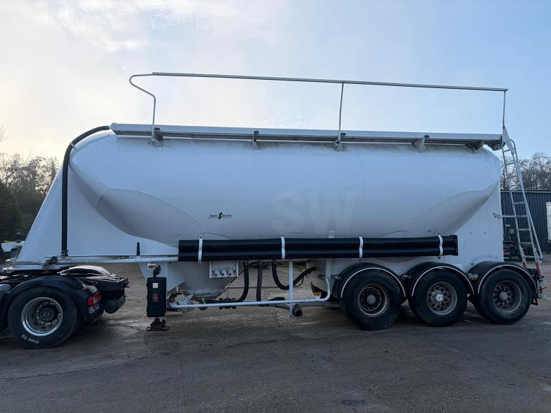 Spitzer - Tank semi-trailer: picture 2 Spitzer - Tank semi-trailer: picture 2
