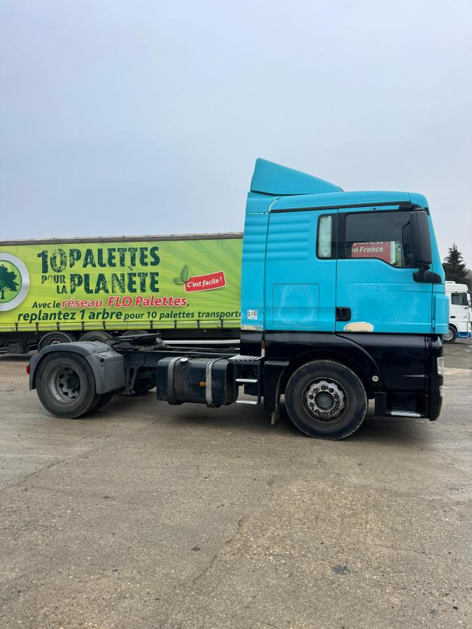 Tractor unit MAN TGX 18.400: picture 10
