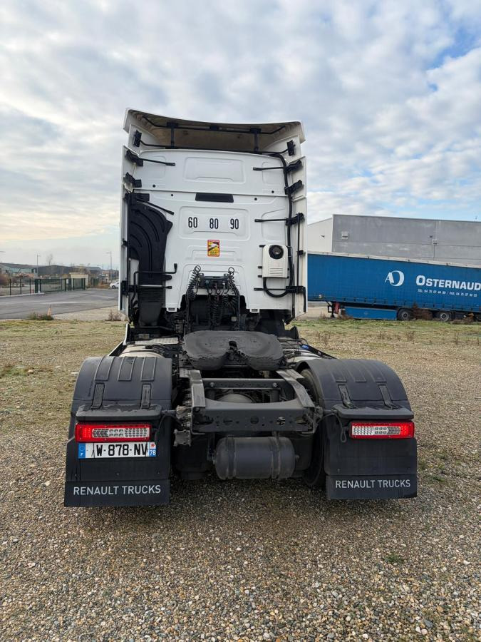 MAN TGX 18.500 - Tractor unit: picture 5 MAN TGX 18.500 - Tractor unit: picture 5