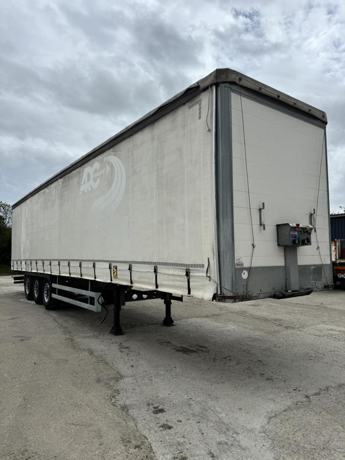 Trouillet - Curtainsider semi-trailer: picture 3 Trouillet - Curtainsider semi-trailer: picture 3