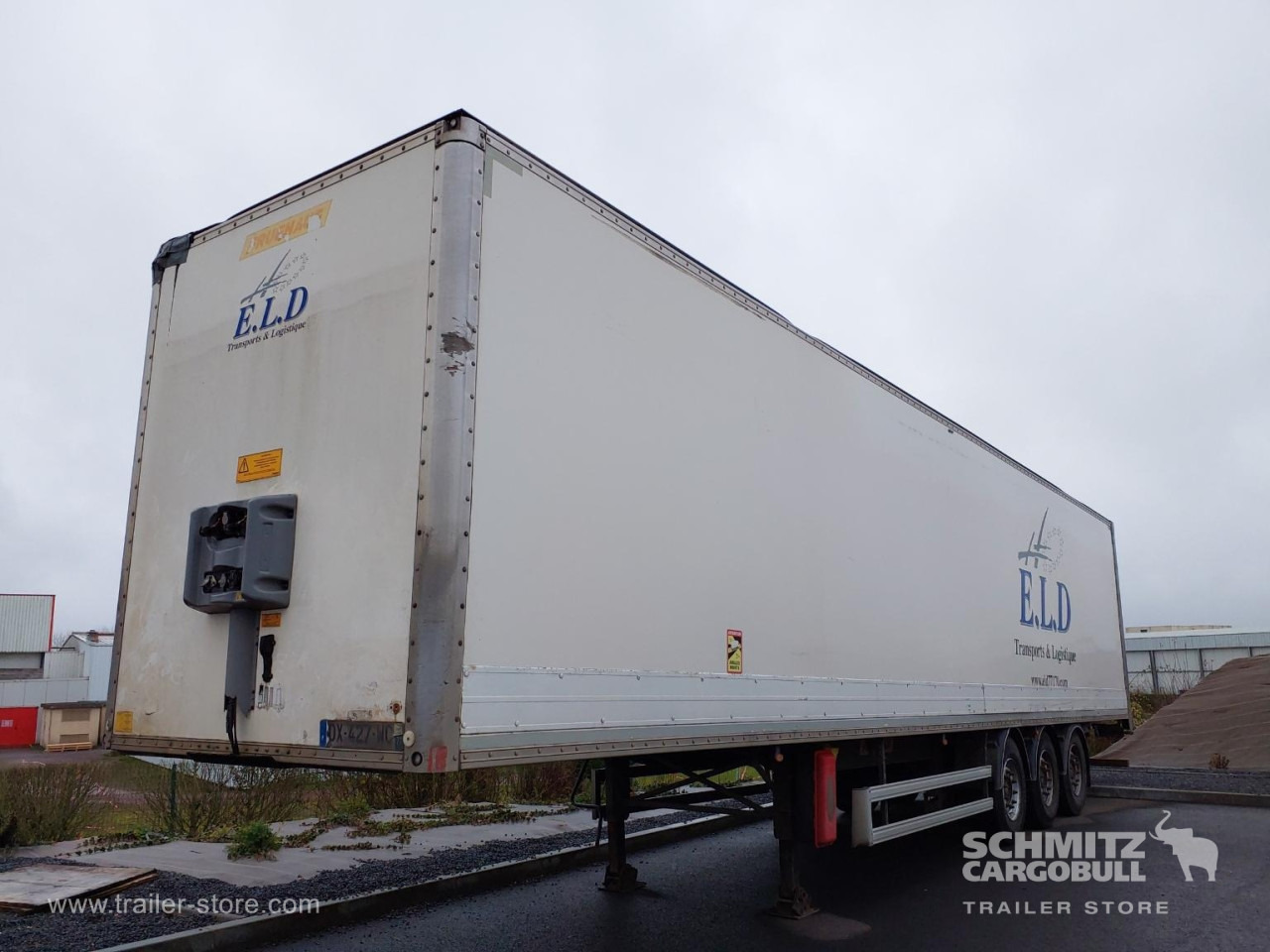 FRUEHAUF Dryfreight Standard Roller shutter door - Closed box semi-trailer: picture 4 FRUEHAUF Dryfreight Standard Roller shutter door - Closed box semi-trailer: picture 4