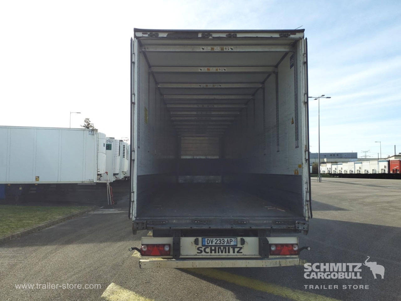 SCHMITZ Dryfreight Standard Double deck - Closed box semi-trailer: picture 3 SCHMITZ Dryfreight Standard Double deck - Closed box semi-trailer: picture 3