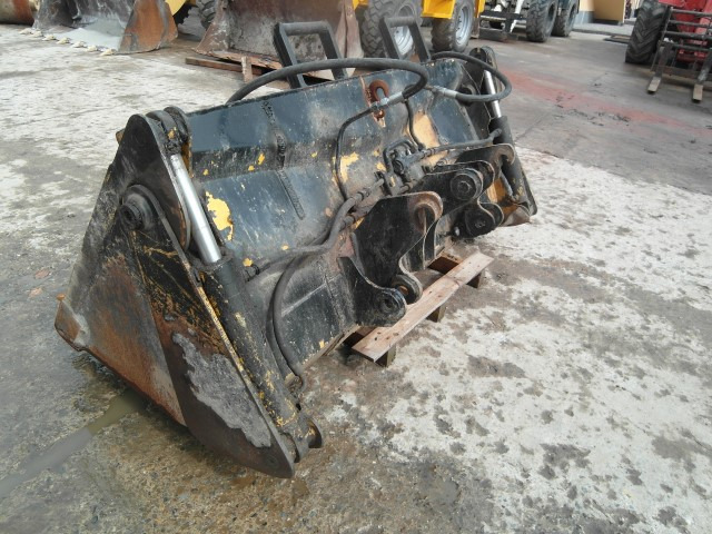 4 in 1 Schaufel (Klappschaufel) - Loader bucket: picture 4 4 in 1 Schaufel (Klappschaufel) - Loader bucket: picture 4