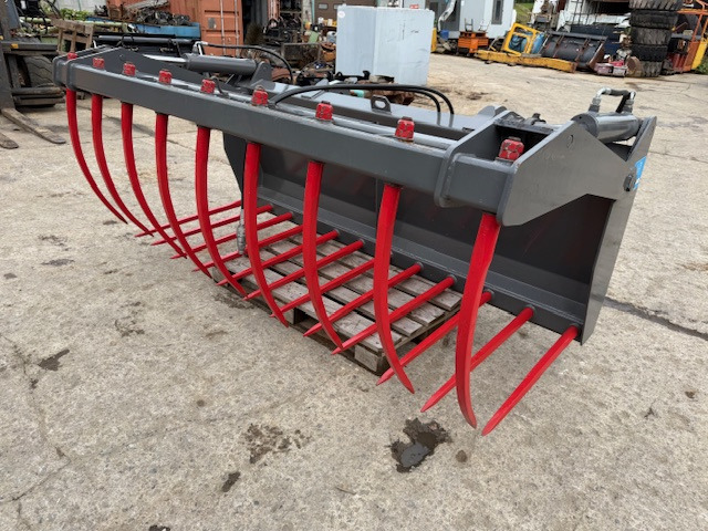 Flötzinger SZ-V - 2400 mm - Volvo/CAT/Komatsu -Krokodilgebiss - Silage equipment: picture 1 Flötzinger SZ-V - 2400 mm - Volvo/CAT/Komatsu -Krokodilgebiss - Silage equipment: picture 1